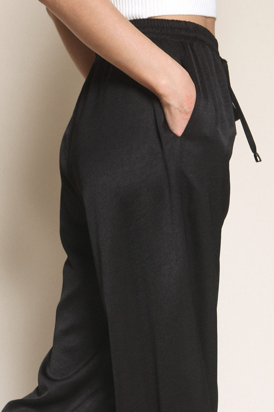Tyra Satin Pants Black