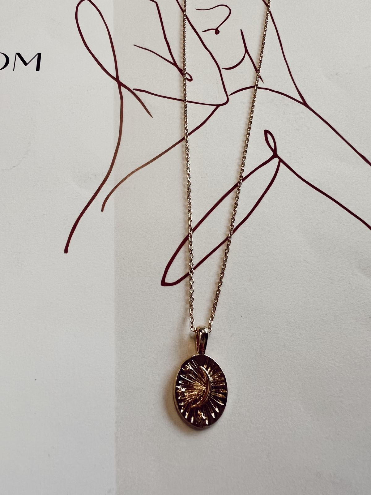Shining Moon Necklace